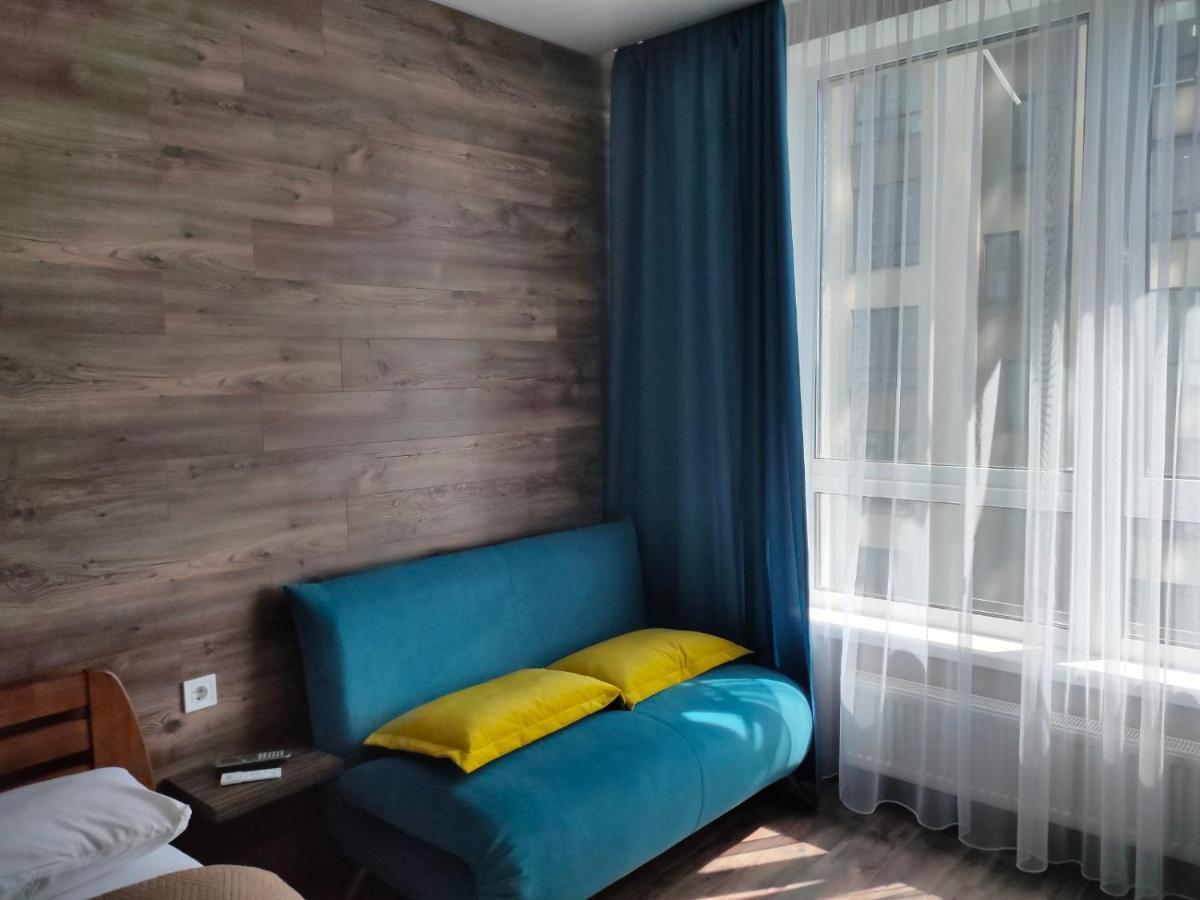 קייב Solo Apartment Kamenskaya מראה חיצוני תמונה