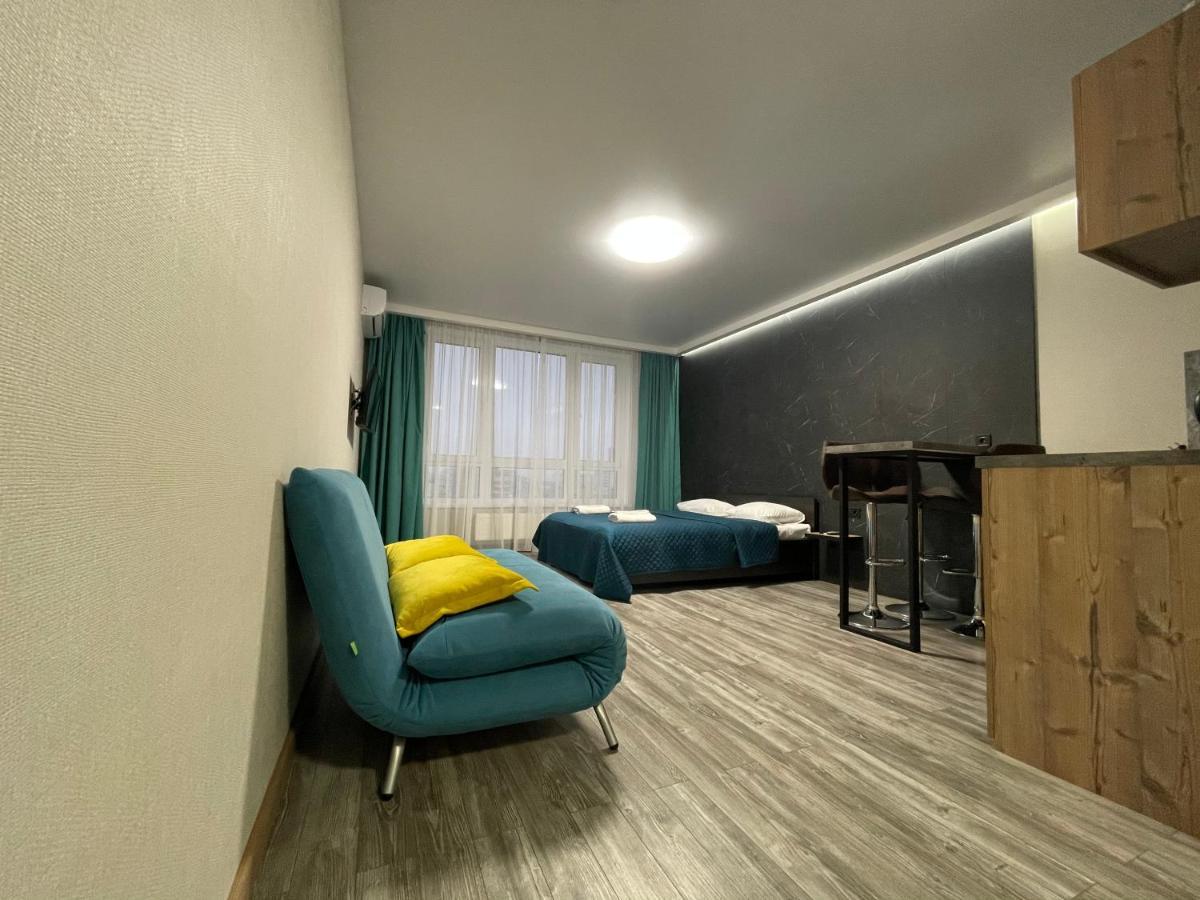 קייב Solo Apartment Kamenskaya מראה חיצוני תמונה