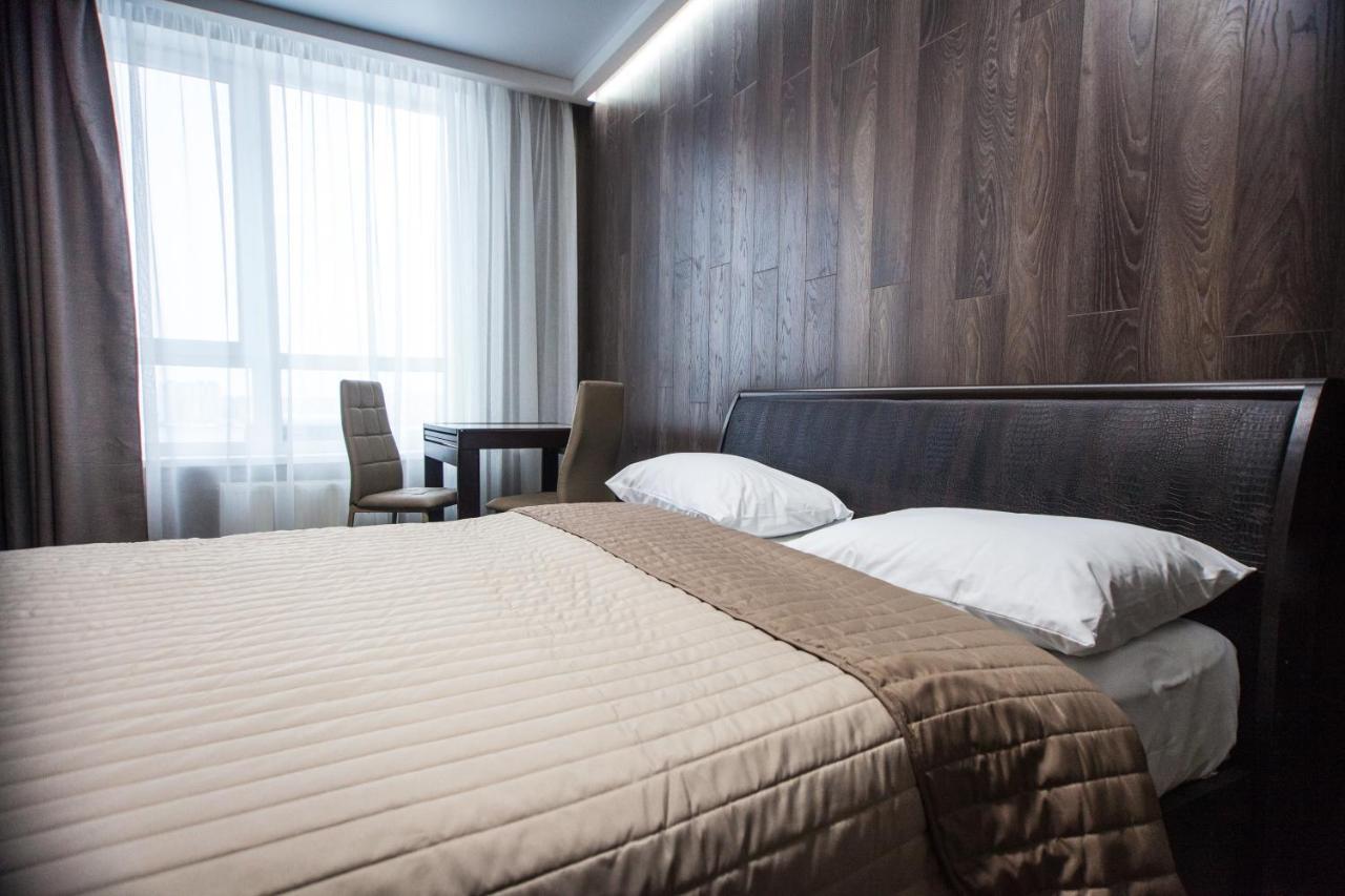 קייב Solo Apartment Kamenskaya מראה חיצוני תמונה