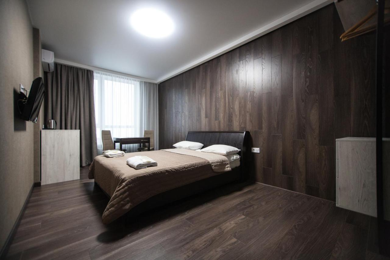 קייב Solo Apartment Kamenskaya מראה חיצוני תמונה
