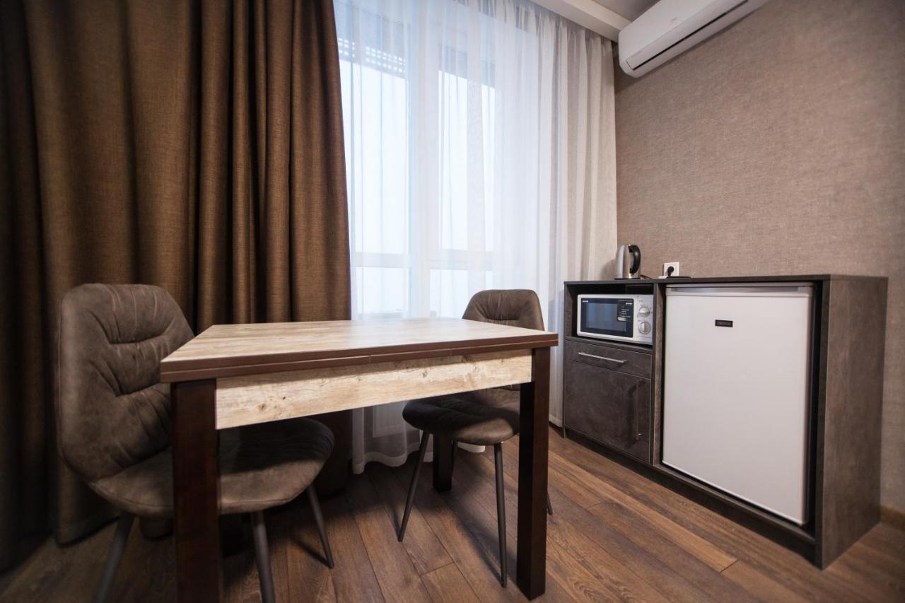 קייב Solo Apartment Kamenskaya מראה חיצוני תמונה