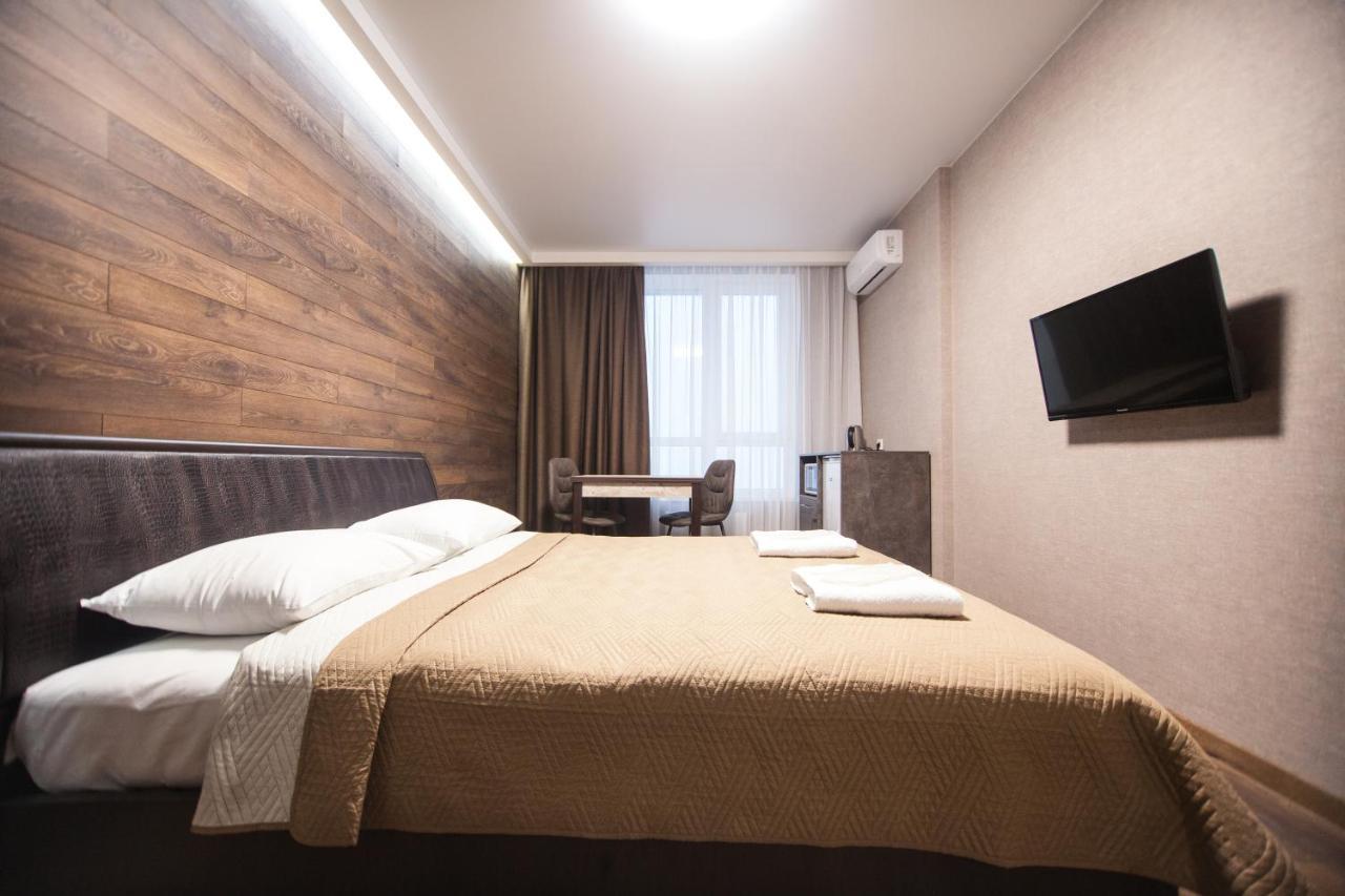 קייב Solo Apartment Kamenskaya מראה חיצוני תמונה
