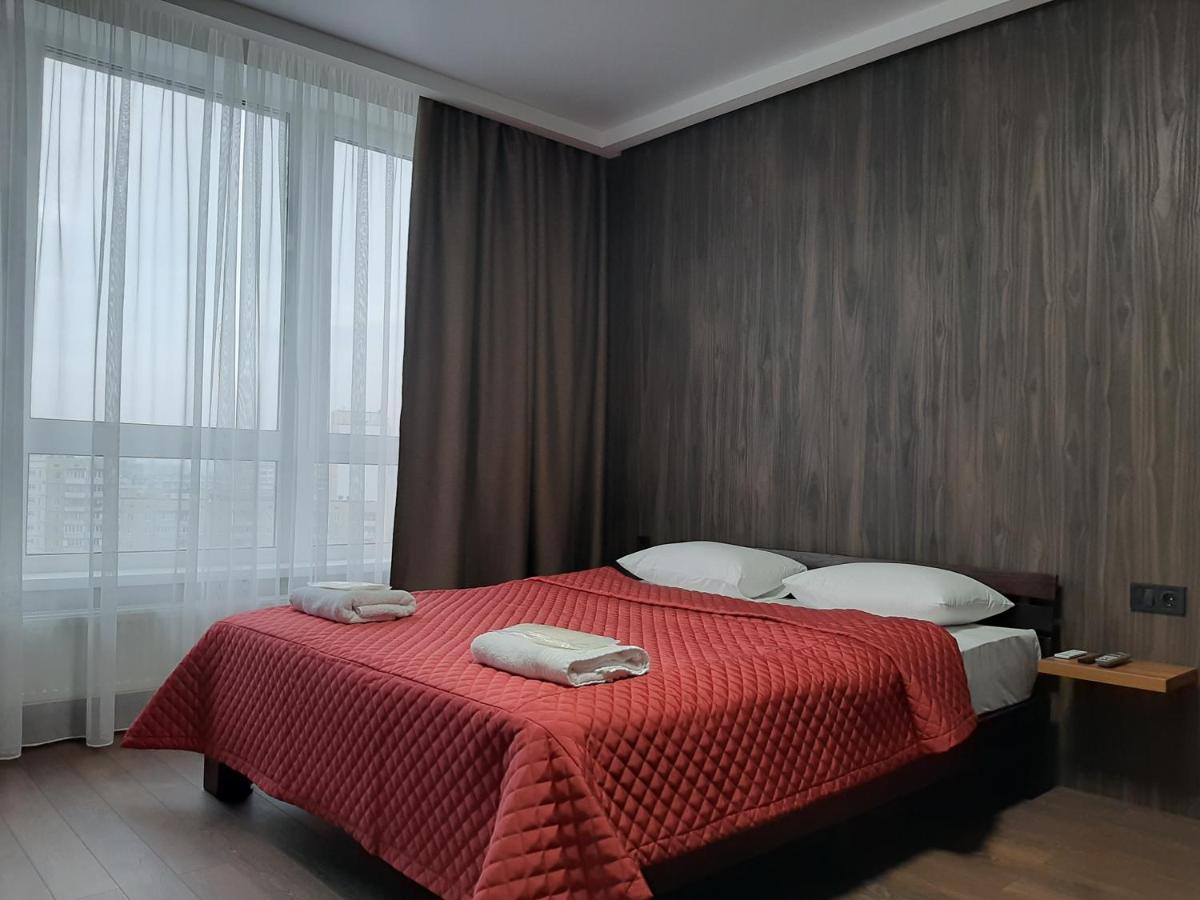 קייב Solo Apartment Kamenskaya מראה חיצוני תמונה