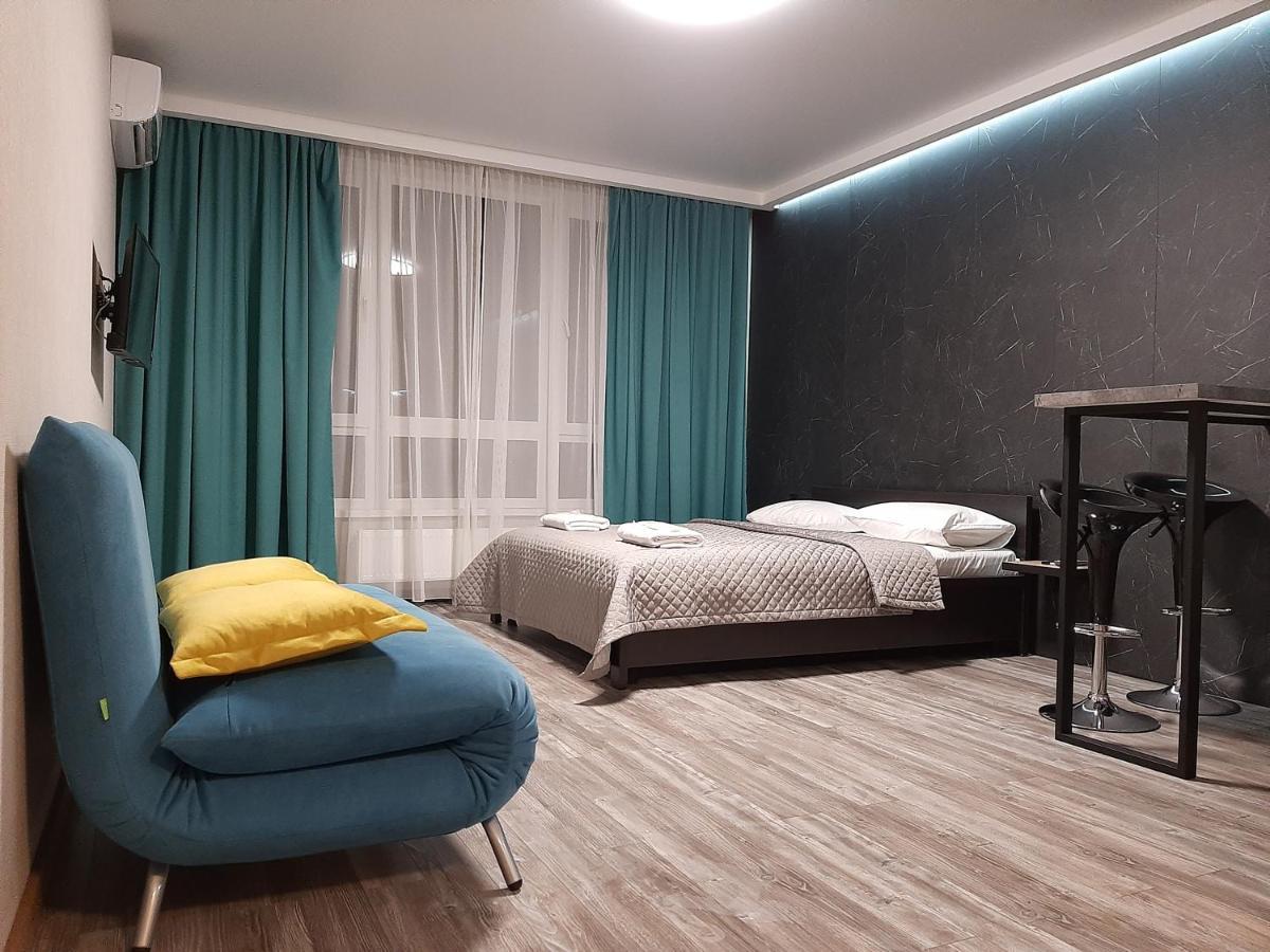 קייב Solo Apartment Kamenskaya מראה חיצוני תמונה