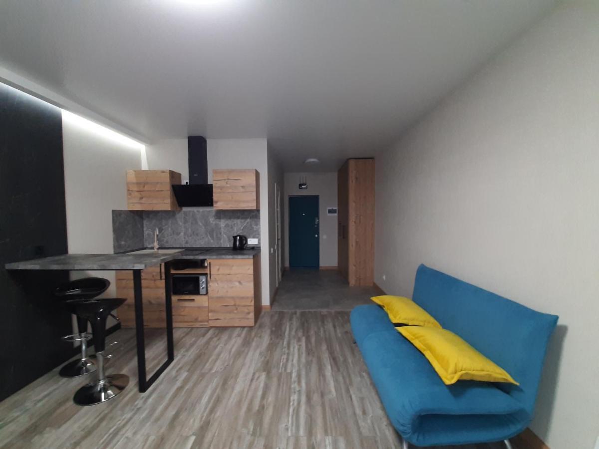 קייב Solo Apartment Kamenskaya מראה חיצוני תמונה