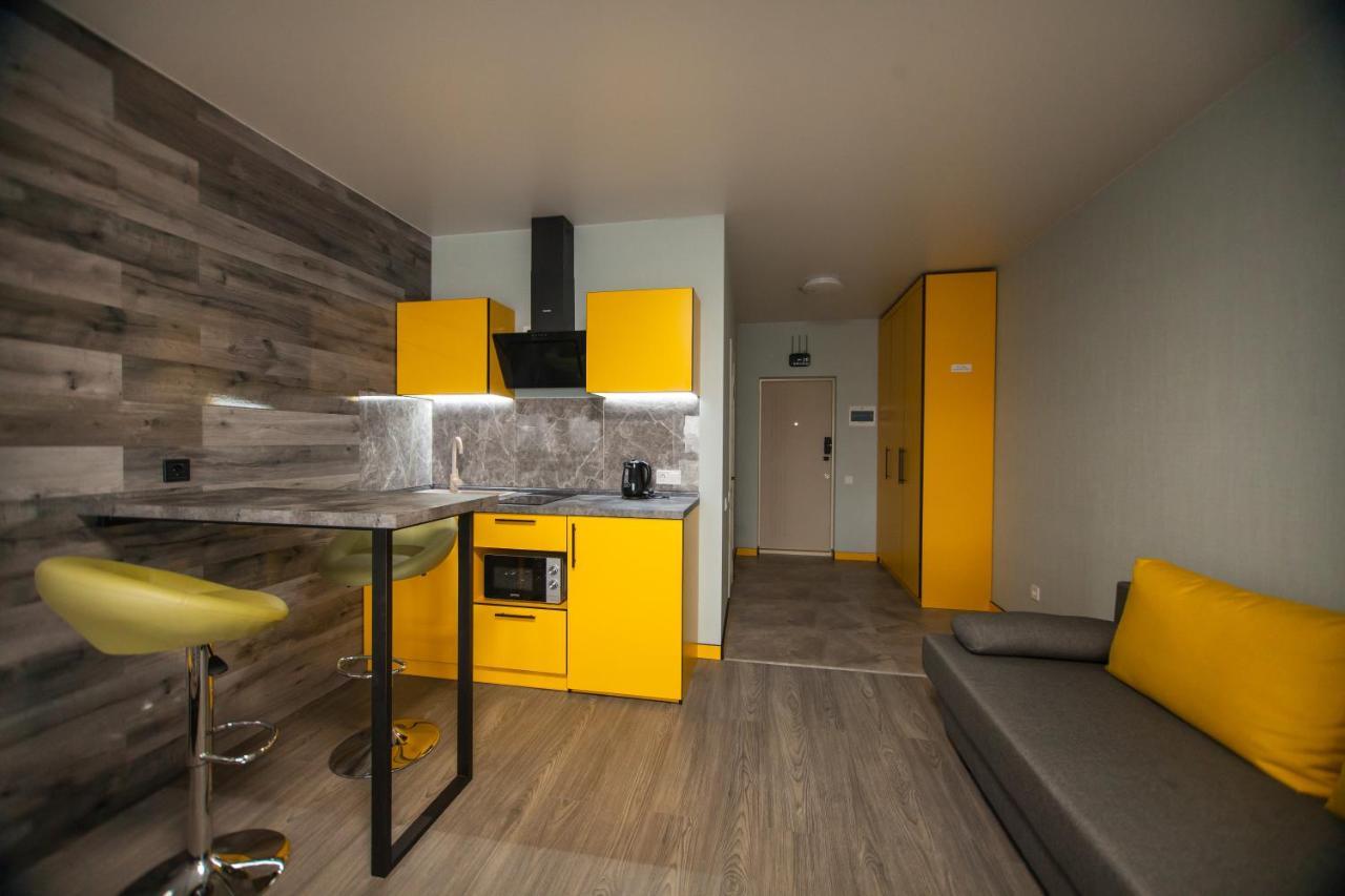 קייב Solo Apartment Kamenskaya מראה חיצוני תמונה